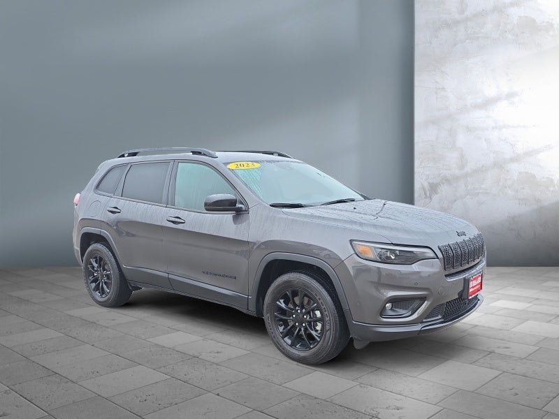 2023 Jeep Cherokee Altitude Lux