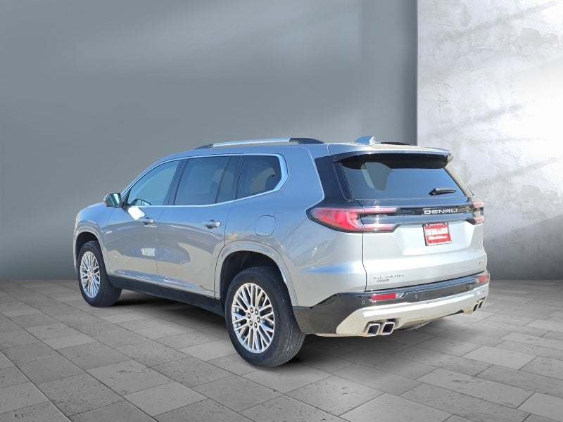 2024 GMC Acadia Denali