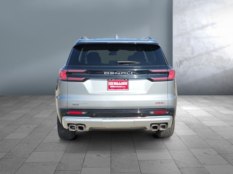 2024 GMC Acadia Denali