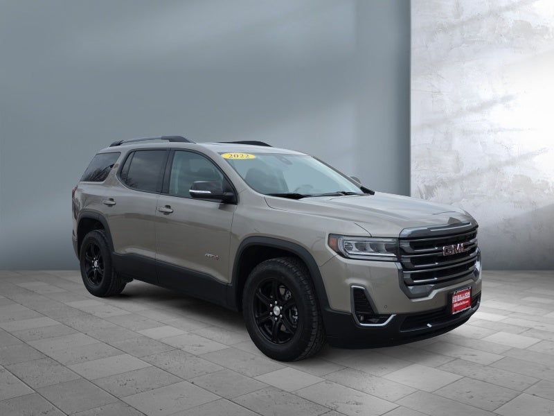 2022 GMC Acadia AT4