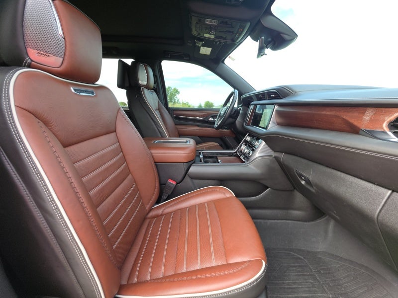 2023 GMC Yukon Denali Ultimate