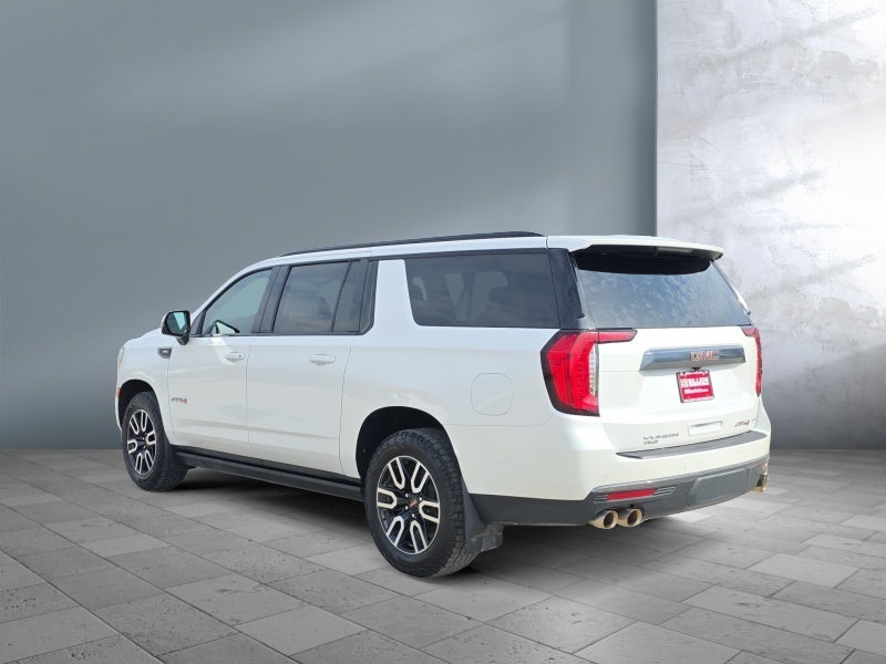 2023 GMC Yukon XL AT4