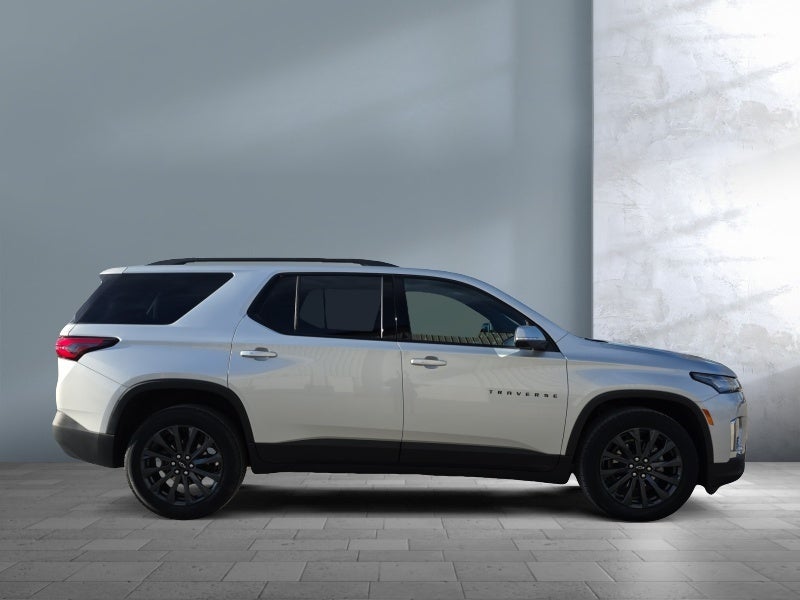 2022 Chevrolet Traverse RS