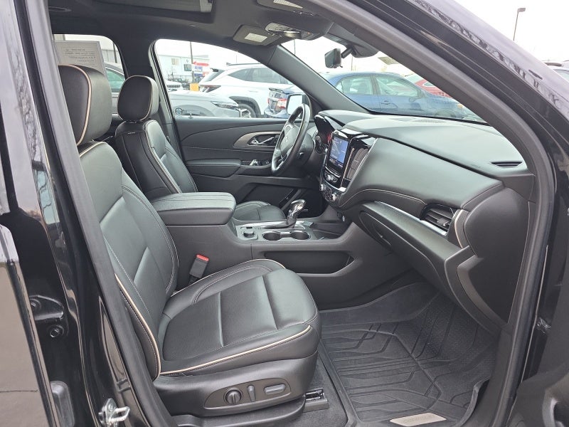 2022 Chevrolet Traverse Premier