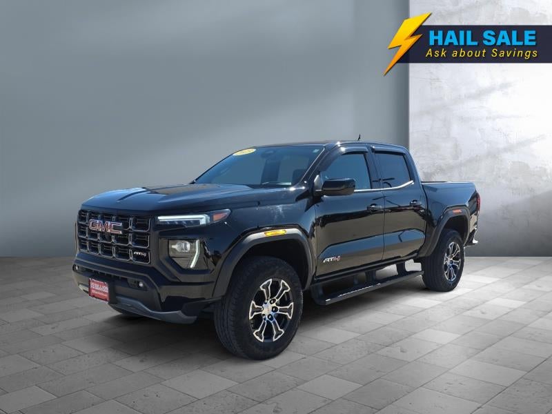 2023 GMC Canyon AT4
