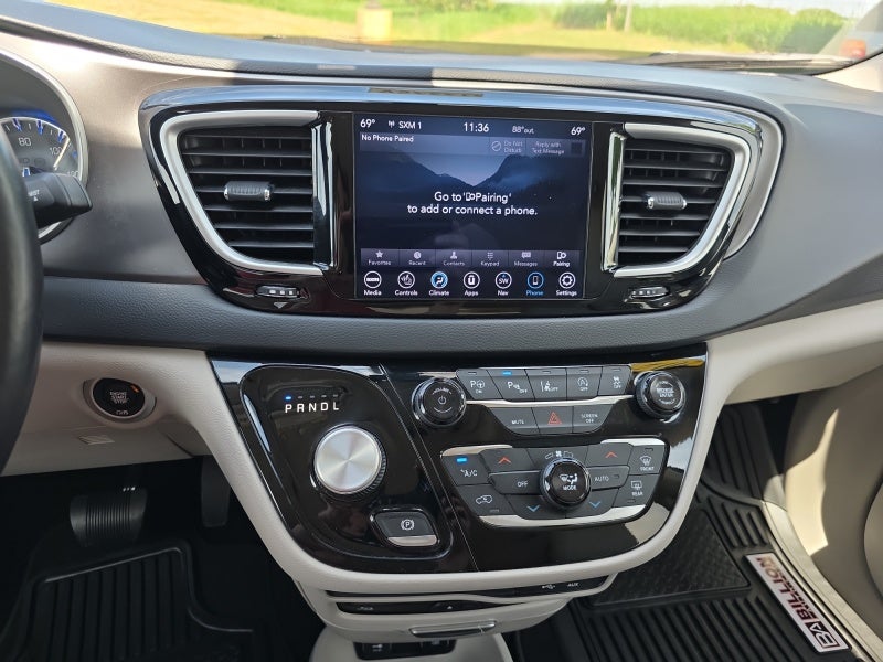 2020 Chrysler Pacifica Touring L Plus