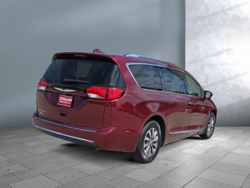 2020 Chrysler Pacifica Touring L Plus