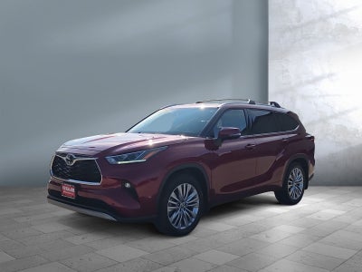 2024 Toyota Highlander LE