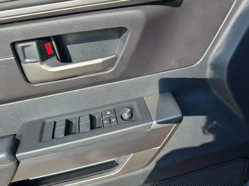 2023 Toyota Tundra 4WD SR5