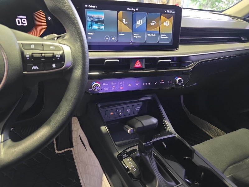2025 Kia K5 LXS