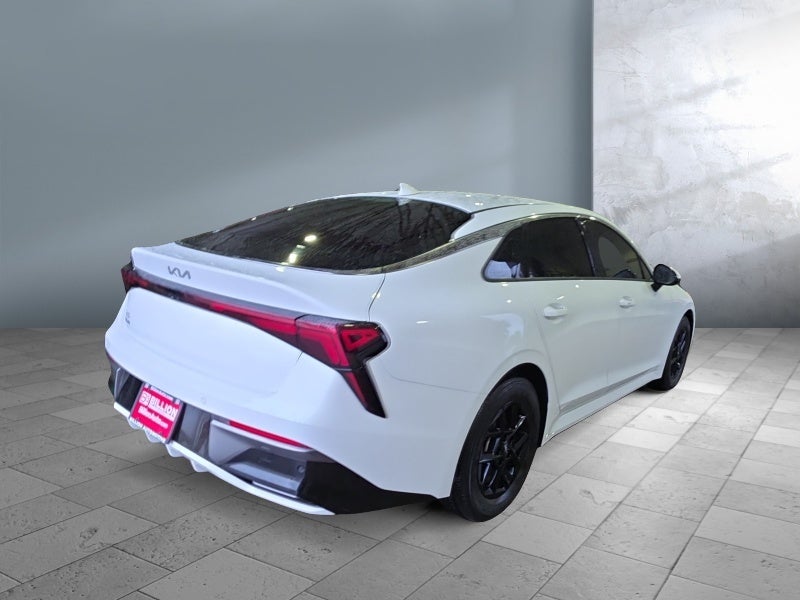 2025 Kia K5 LXS