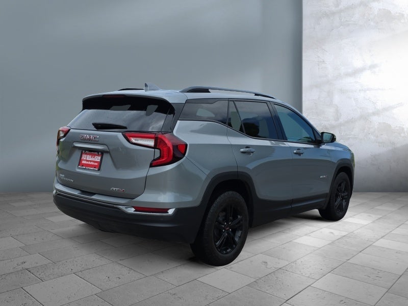 2024 GMC Terrain AT4