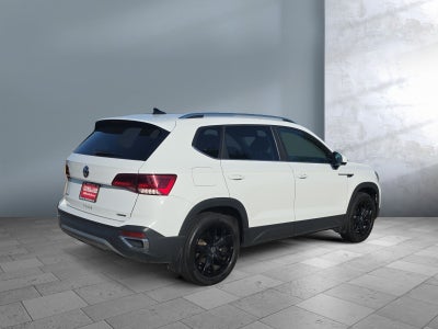 2023 Volkswagen Taos SE