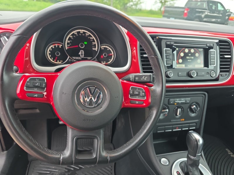 2015 Volkswagen Beetle Convertible 1.8T