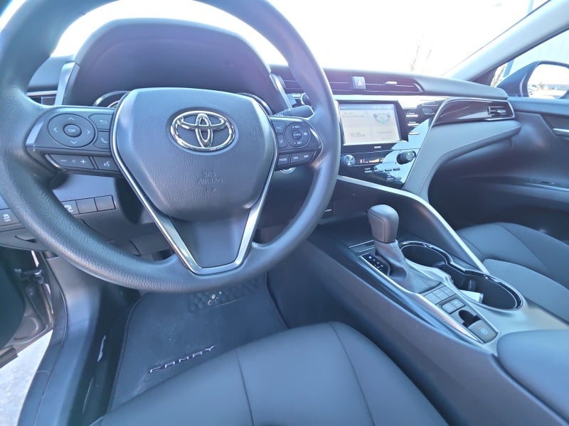 2020 Toyota Camry Hybrid LE