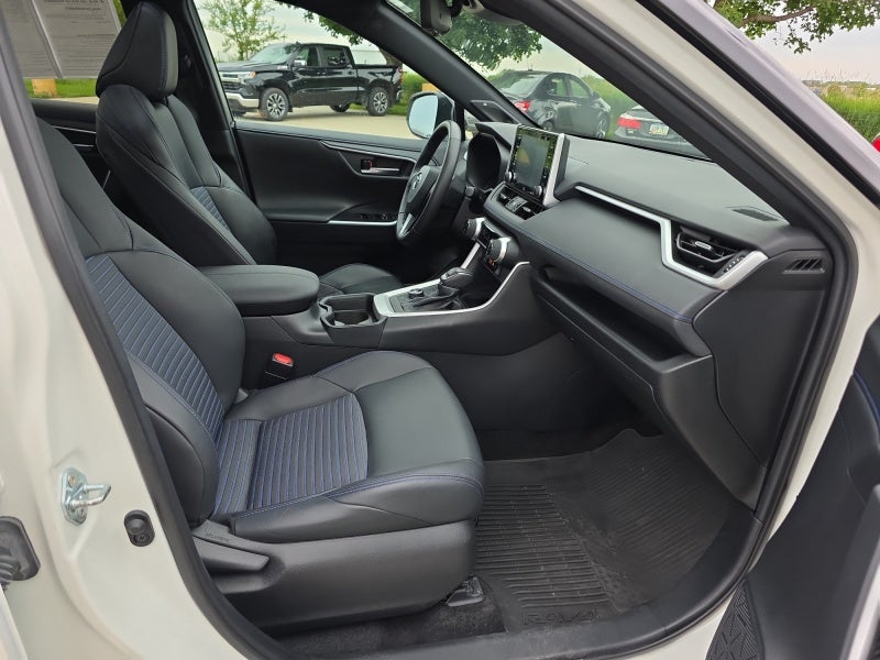 2021 Toyota RAV4 Hybrid XSE