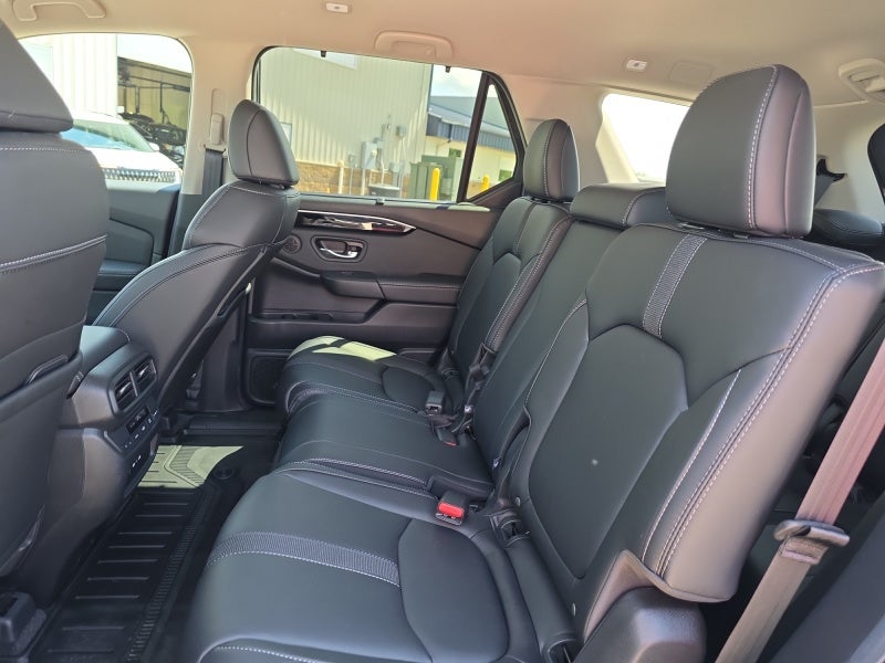 2024 Honda Pilot EX-L 8 Passenger