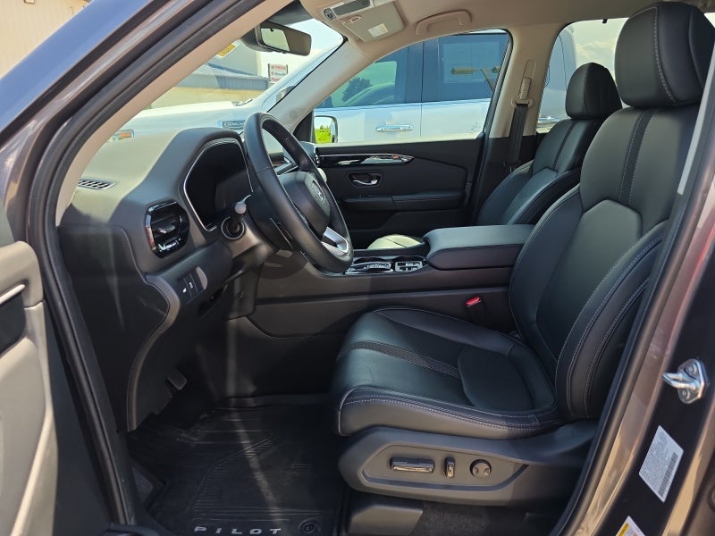 2024 Honda Pilot EX-L 8 Passenger