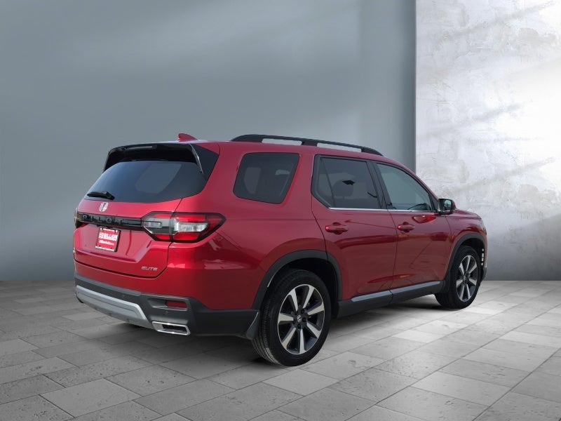 2023 Honda Pilot Elite