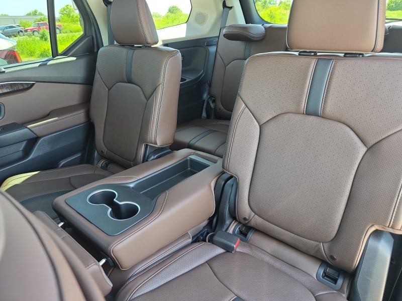 2025 Honda Pilot Elite