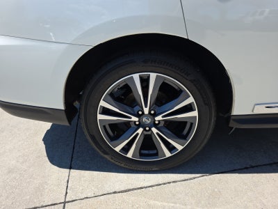 2018 Nissan Pathfinder Platinum