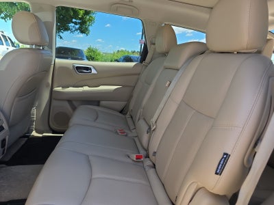 2018 Nissan Pathfinder Platinum