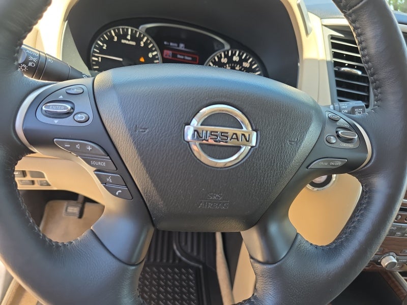 2018 Nissan Pathfinder Platinum