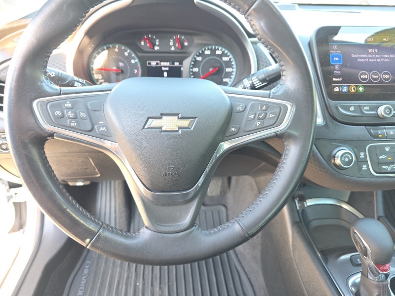 2022 Chevrolet Malibu RS