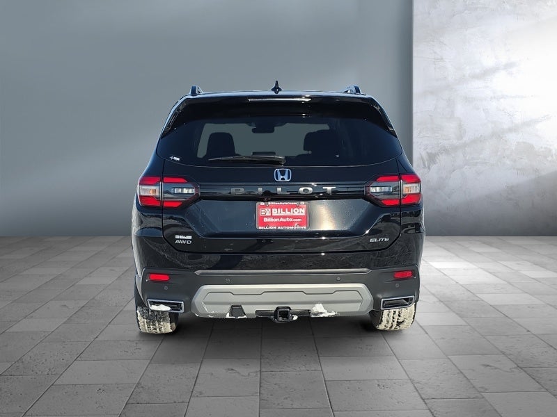 2025 Honda Pilot Elite