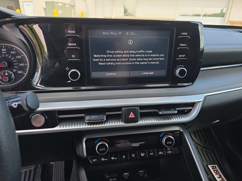 2022 Kia K5 LXS