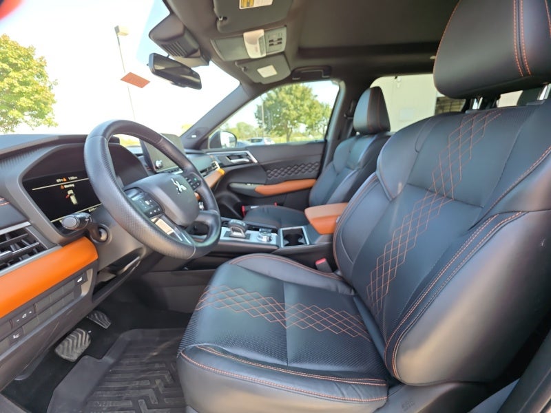 2022 Mitsubishi Outlander SEL