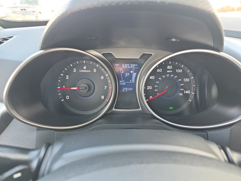 2013 Hyundai Veloster w/Black Int