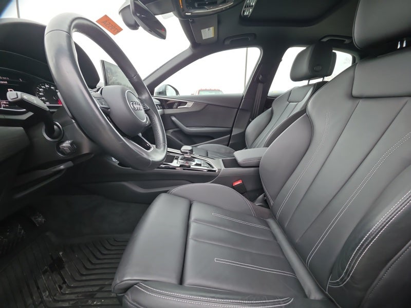 2021 Audi A4 Sedan S line Premium