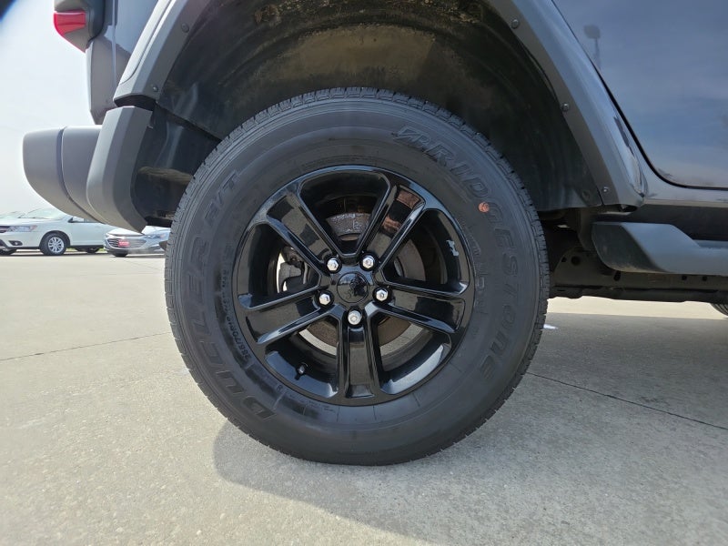 2020 Jeep Wrangler Sahara Altitude