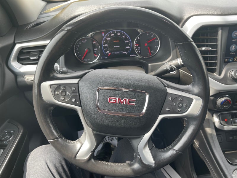 2021 GMC Acadia SLT