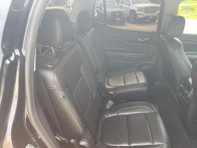 2021 GMC Acadia SLT