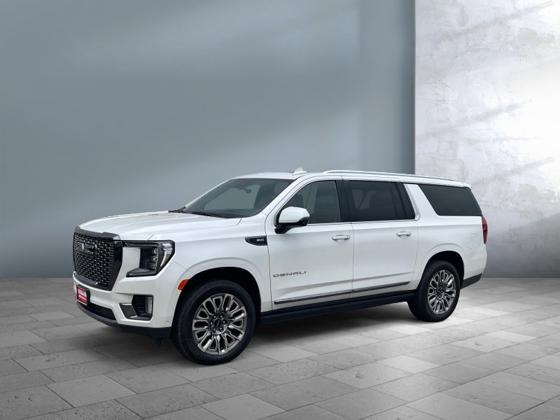 2024 GMC Yukon Denali Ultimate AWD's photo