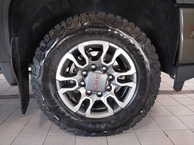 2023 GMC Sierra HD AT4