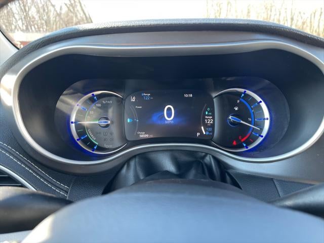 2024 Chrysler Pacifica Hybrid Select