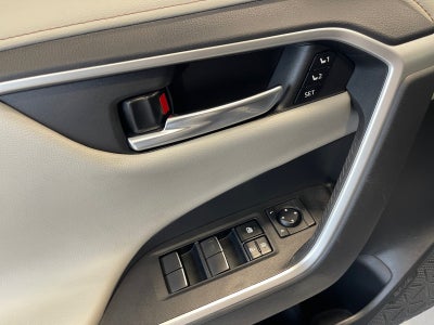 2019 Toyota RAV4 Hybrid Limited