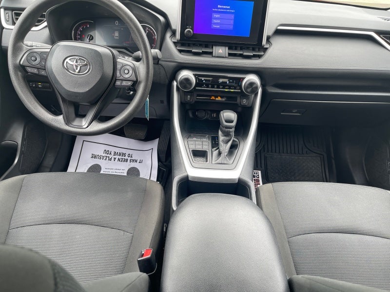2025 Toyota RAV4 LE