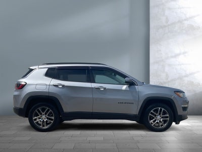 2019 Jeep Compass Latitude w/Sun/Wheel Pkg
