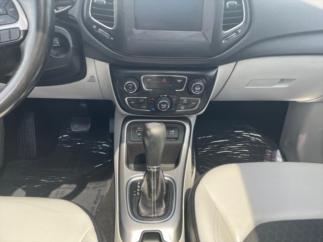 2019 Jeep Compass Latitude w/Sun/Wheel Pkg