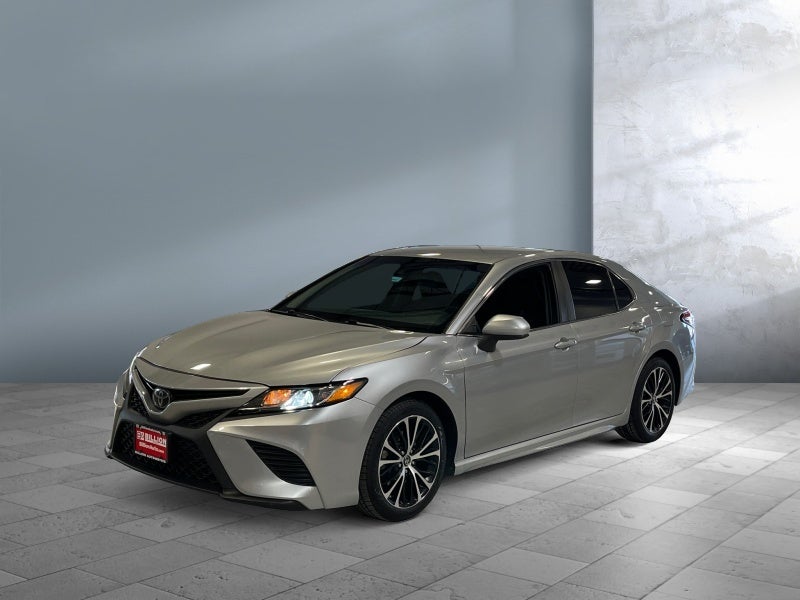 2018 Toyota CAMRY SE