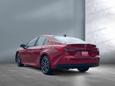 2025 Toyota CAMRY XLE