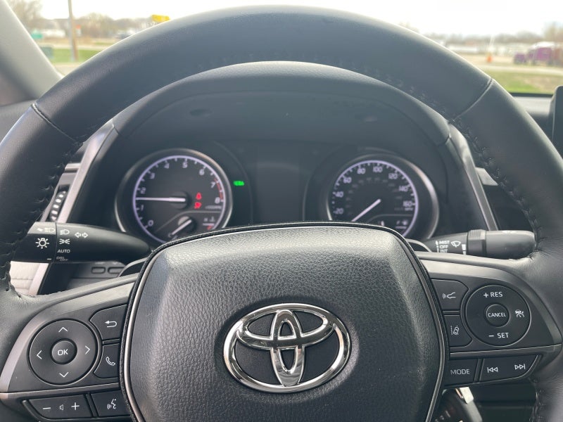 2023 Toyota CAMRY SE