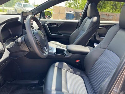 2024 Toyota RAV4 HYBRID Hybrid XSE