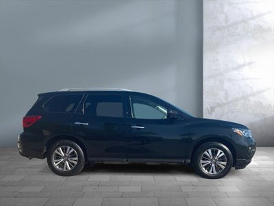 2019 Nissan Pathfinder SL