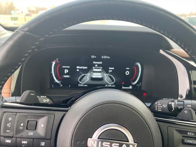 2025 Nissan Pathfinder Platinum