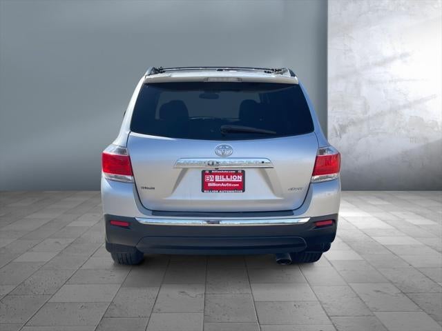 2012 Toyota HIGHLANDER SE